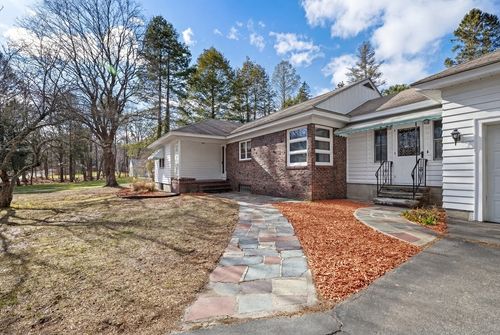 439 Lowell St, Andover, MA, 01810 | Card Image