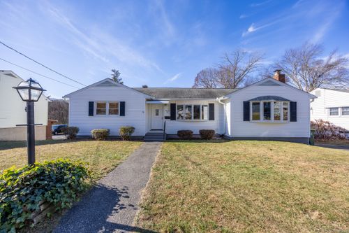 75 Tree Hill Road, Waterbury, CT, 06708 | Card Image