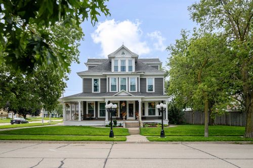 704 H St, Burwell, NE, 68823-4110 | Card Image