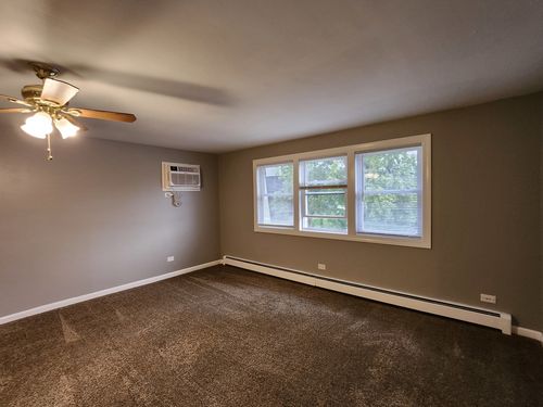7121 170th St, Tinley Park, IL, 60477-2751 | Card Image