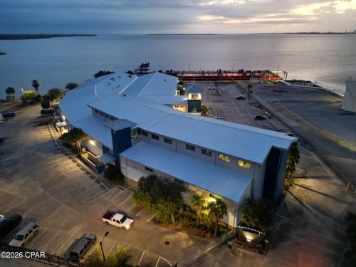 107-430 W 5th St, Panama City, FL, 32401-6356 | Card Image