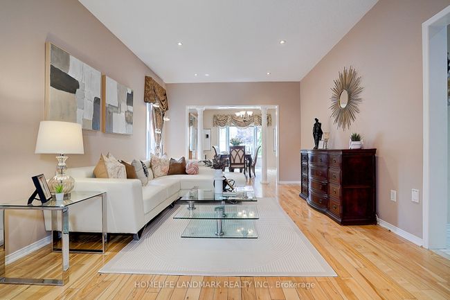 46 Elmrill Rd, House other with 6 bedrooms, 4 bathrooms and 2 parking in Markham ON | Image 4