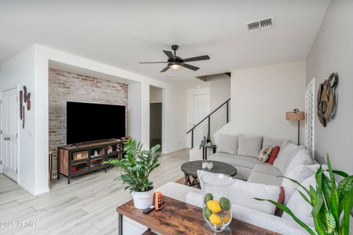 5836 E Hampton Ave, Mesa, AZ, 85206-5534 | Card Image