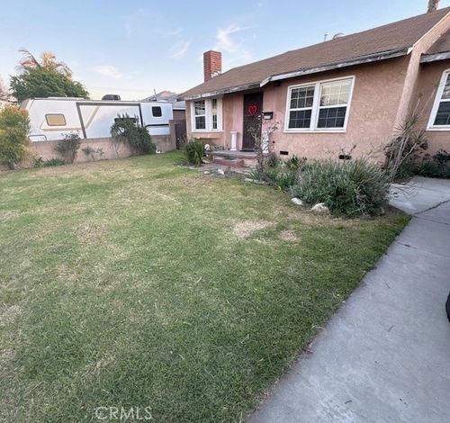 9324 Rosehedge Dr, Pico Rivera, CA, 90660-3116 | Card Image