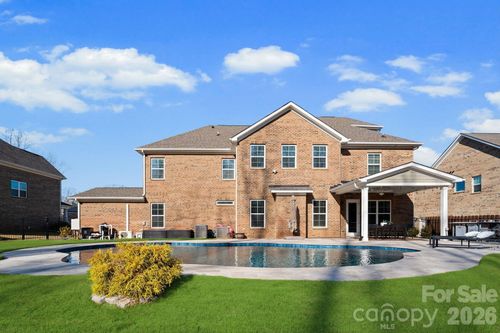 617 Brown Creek Dr, Weddington, NC, 28104-9377 | Card Image