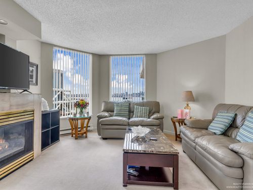 503-168 Chadwick Crt, North Vancouver, BC, V7M3L4 | Card Image