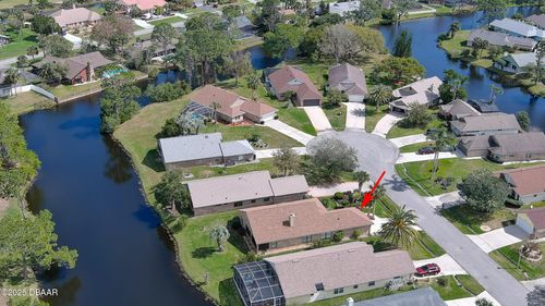 111 Brown Crane Ct, DAYTONA BEACH, FL, 32119-8725 | Card Image