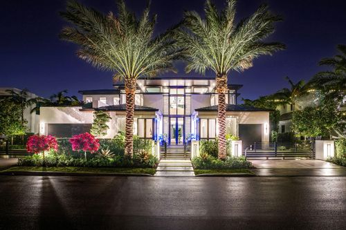 207 W Coconut Palm Rd, Boca Raton, FL, 33432-7996 | Card Image