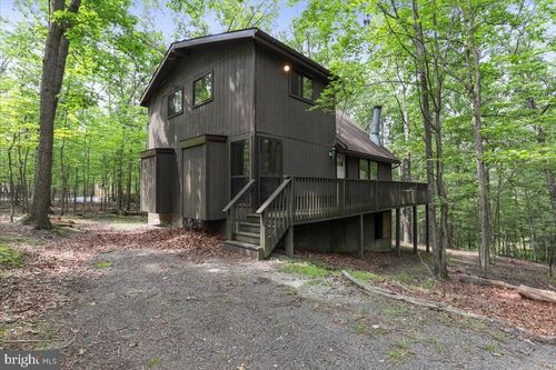 772 Walden Rd, HEDGESVILLE, WV, 25427-5365 | Card Image