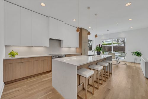 2510A Barclay Dr, Nashville, TN, 37206-1578 | Card Image