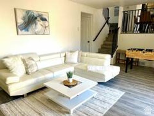 1453 Lancelot Dr, West Valley City, UT, 84119-4090 | Card Image