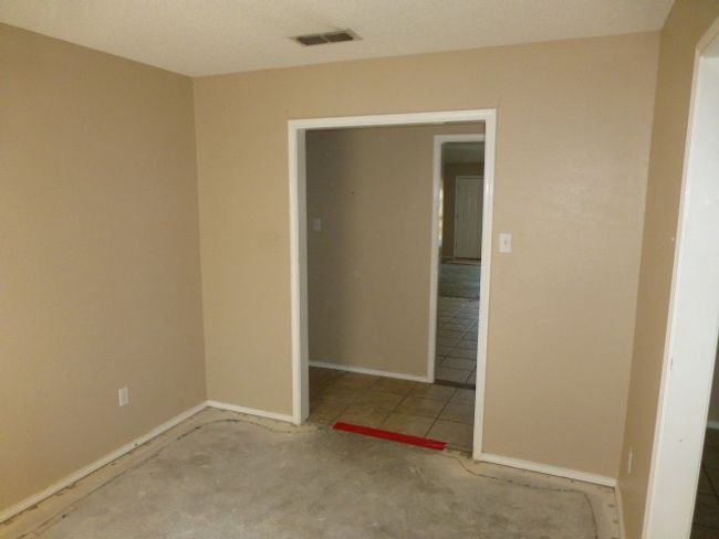 4912 Dax Dr, House other with 3 bedrooms, 2 bathrooms and null parking in Fort Worth TX | Image 7