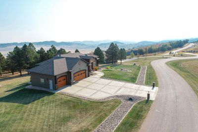 11850 Valley View Cir, House other with 4 bedrooms, 3 bathrooms and null parking in Spearfish SD | Image 2