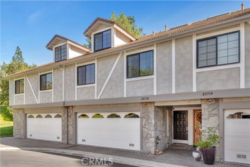  Canwood Street, Agoura Hills, CA, 91301 | Card Image