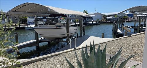 3056 Sloop Ln, ST. JAMES CITY, FL, 33956-2318 | Card Image