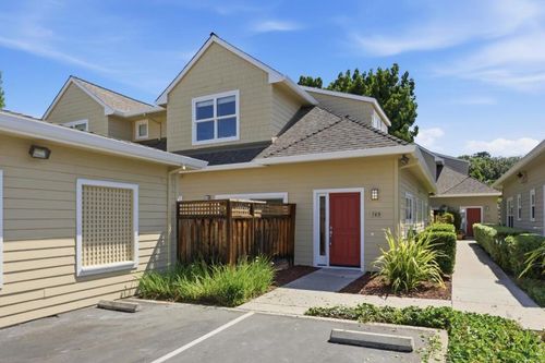 769 Bryn Mawr Ct, Mountain View, CA, 94043-2672 | Card Image