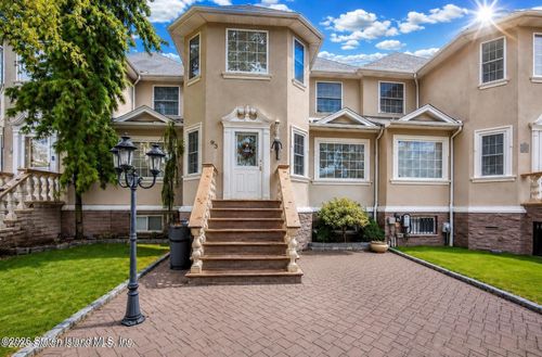 93 Shale St, Staten Island, NY, 10314-6248 | Card Image