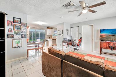 5600 Sw 39th St, House other with 3 bedrooms, 2 bathrooms and null parking in Davie FL | Image 3