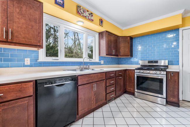 2221 Chastleton - 12 | Image 8