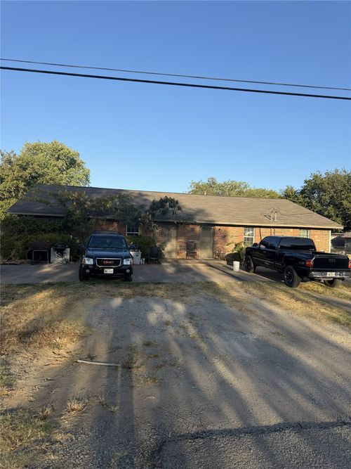 a-615 N Main Street, Aubrey, TX, 76227 | Card Image