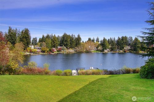apt-203-322 N 134th St, Seattle, WA, 98133-7441 | Card Image