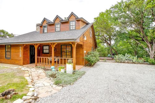 228 Rock Harbor Dr, Granbury, TX, 76048-2850 | Card Image