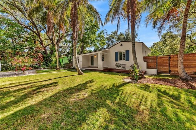 7341 Sw Sw 64 Court, House other with 3 bedrooms, 2 bathrooms and null parking in South Miami FL | Image 35