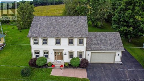 125 Diamond St, Fredericton, NB, E3G7T9 | Card Image