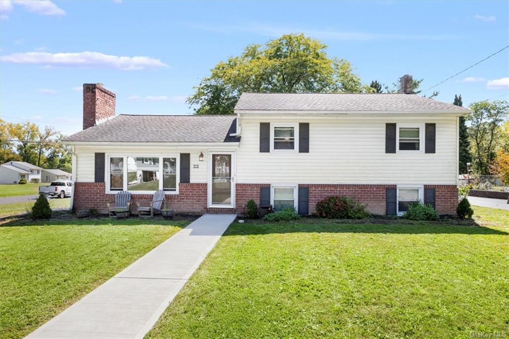 Hudson Dr, New Windsor, NY 12553