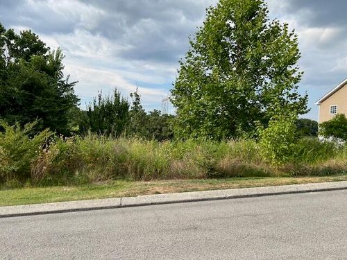 21362124 Short Leaf Ln, Soddy Daisy, TN, 37379 | Card Image