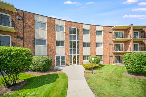 apt-307-9716 S Karlov Ave, Oak Lawn, IL, 60453-3350 | Card Image