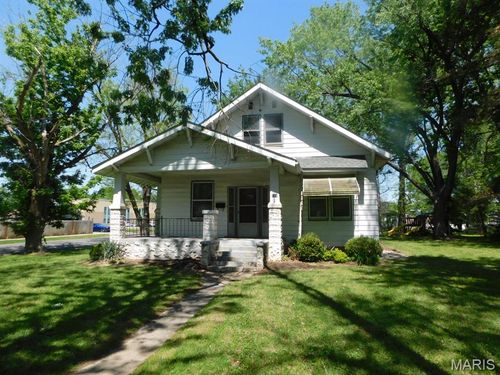 119 W Washington St, Caseyville, IL, 62232-1529 | Card Image