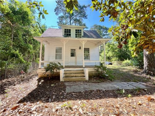 146 Brewster Hussey Ln, Southern Pines, NC, 28387-2360 | Card Image