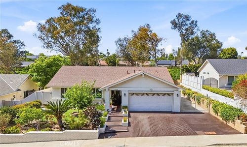 26781 Via Zaragosa, Mission Viejo, CA, 92691-5024 | Card Image