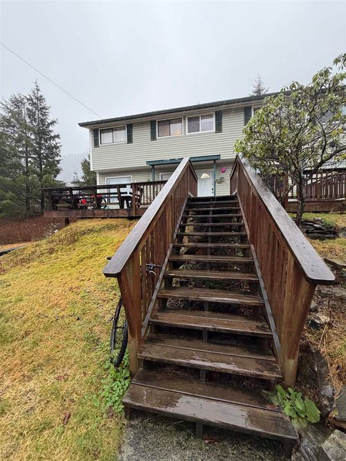 unit-8-3250 Denali Ave, Ketchikan, AK, 99901-5679 | Card Image