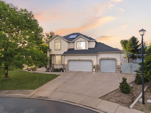 1425 N Manila Ct, Pleasant Grove, UT, 84062-9514 | Card Image