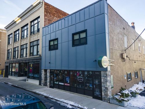 unit-1-140 Clinton St, Schenectady, NY, 12305-2017 | Card Image
