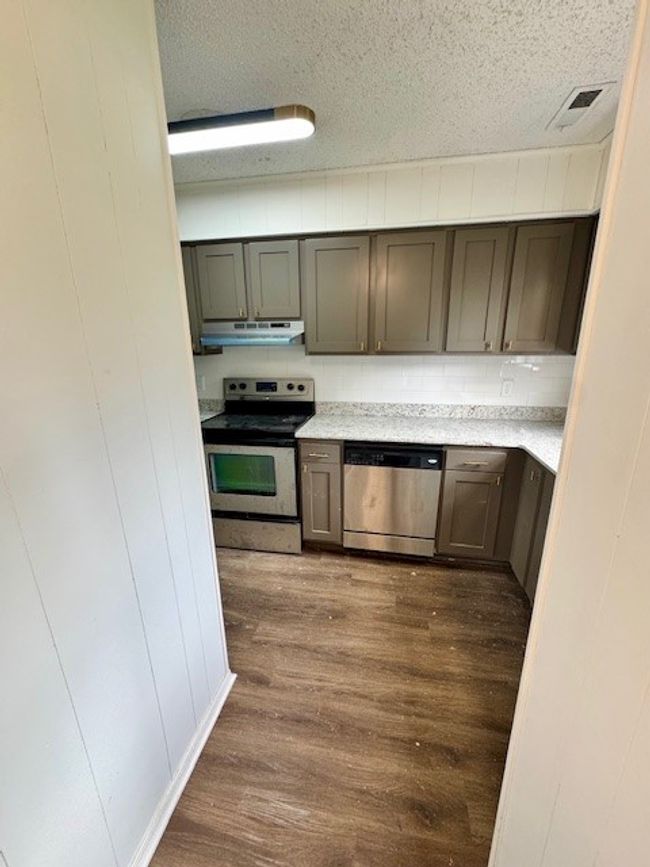 APT-7 - 1701 S West End St, Townhouse with 2 bedrooms, 2 bathrooms and null parking in Springdale AR | Image 4