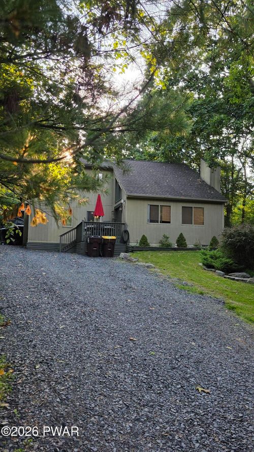 120 Fairview Dr, Dingmans Ferry, PA, 18328-4007 | Card Image