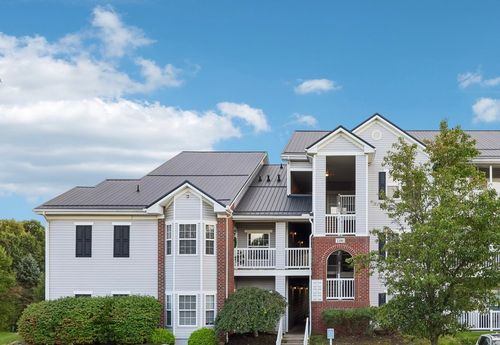 1124 Prescott Pl, Sewickley, PA, 15143-8424 | Card Image
