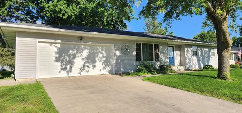 317 4th St Ne, Grand Meadow, MN, 55936-1312 | Card Image