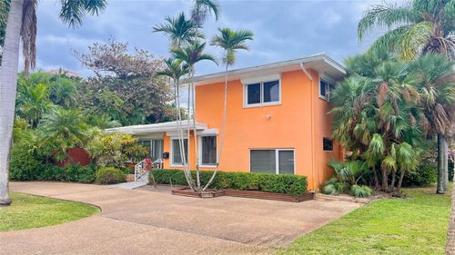 3100 Ne 21st St, Fort Lauderdale, FL, 33305-1811 | Card Image