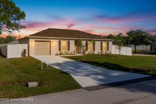 511 Trumpet St Sw, PALM BAY, FL, 32908-3433 | Card Image