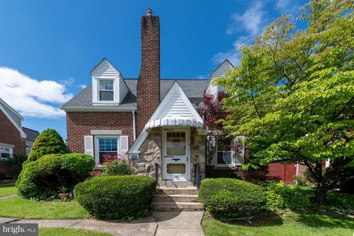550 N 2nd St, EMMAUS, PA, 18049-2534 | Card Image