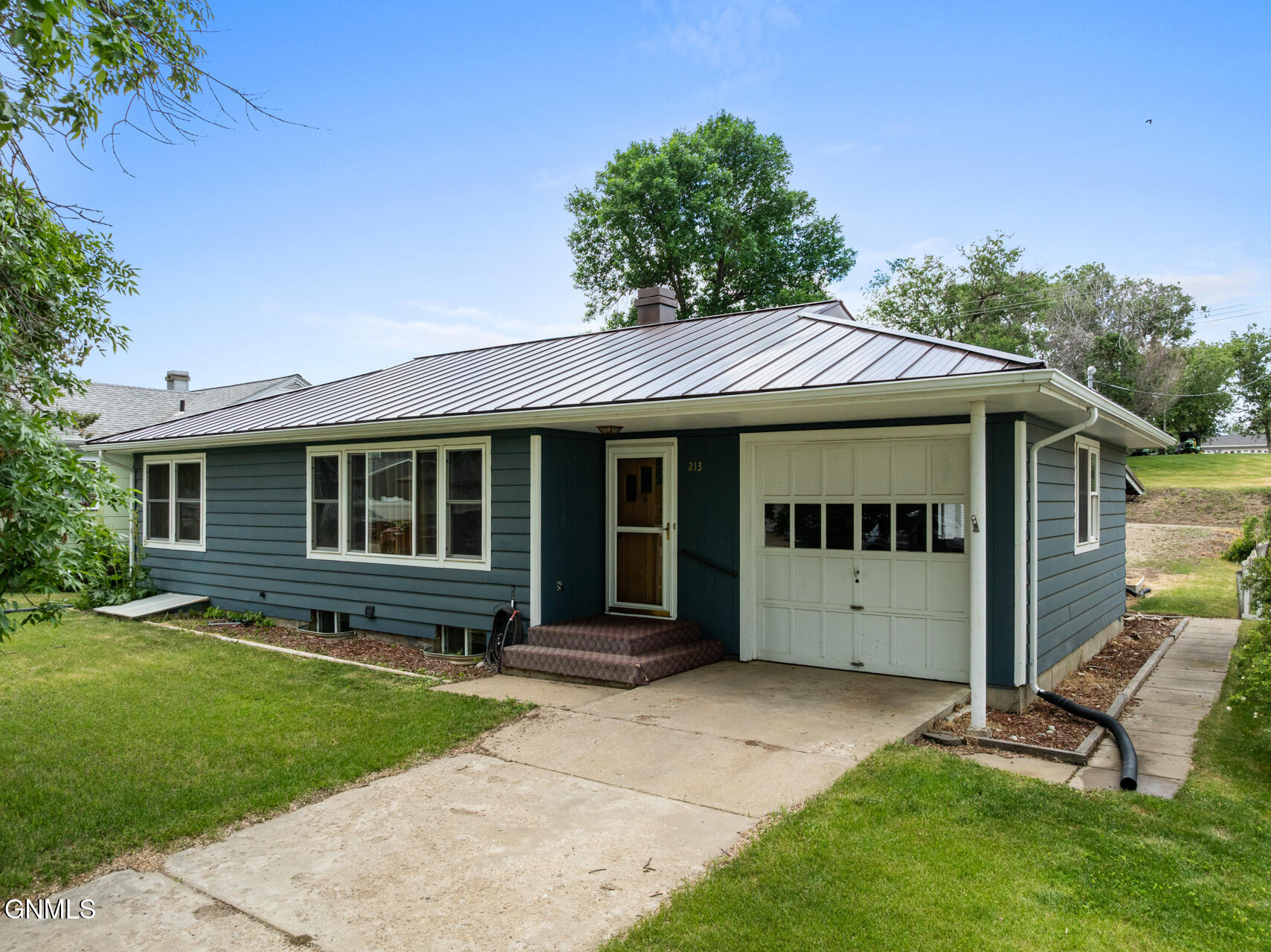Residential in Watford City 4