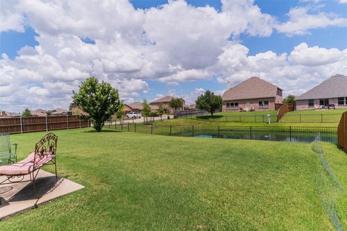 2055 Pin Oak Dr, Kaufman, TX, 75142-5371 | Card Image