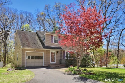 40 Wapping Wood Rd, Ellington, CT, 06029-3918 | Card Image