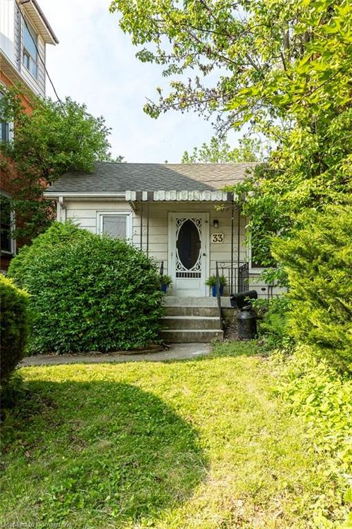 33 Melbourne St, Hamilton, ON, L8P2A5 | Card Image