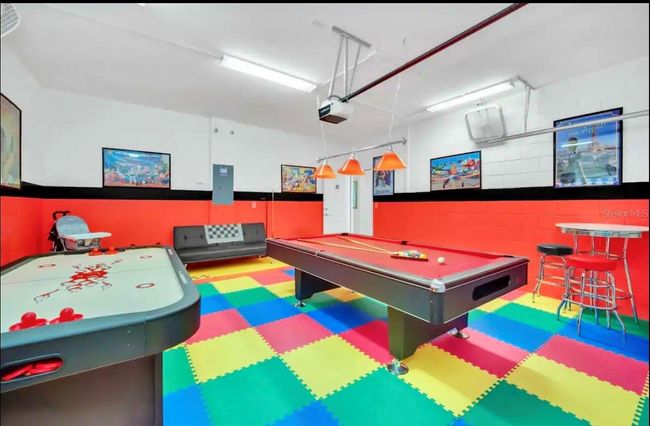 Game Room | Image 29
