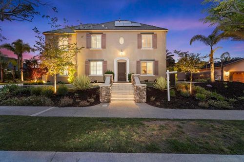 2827 Sutter Ridge Dr, Chula Vista, CA, 91914 | Card Image